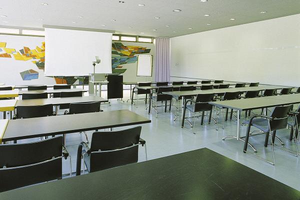 Bad-Krozingen-Kurhaus-Raum-Neumagen