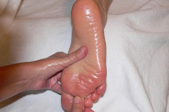 Fußmassage in der Vita Classica Therme Bad Krozingen.